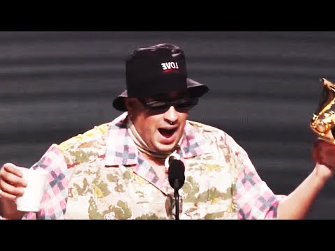 EL BANANERO - EL GRAMMY DE BAD BUNNY!!