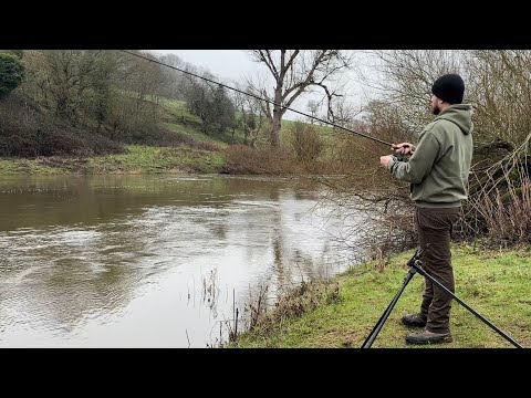 Barbel Fishing On The River Severn In Tricky Conditions! 