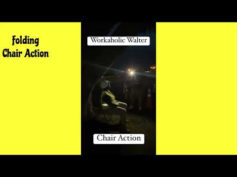 Workaholic Walter 10 Folding Chair Action