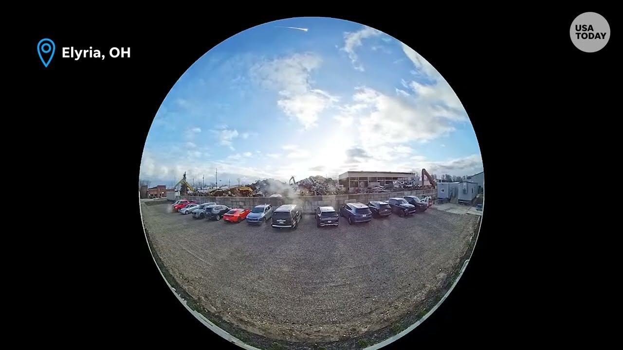 Meteor seen in Ohio: Surveillance cameras capture 7-ton fireball fly across the sky