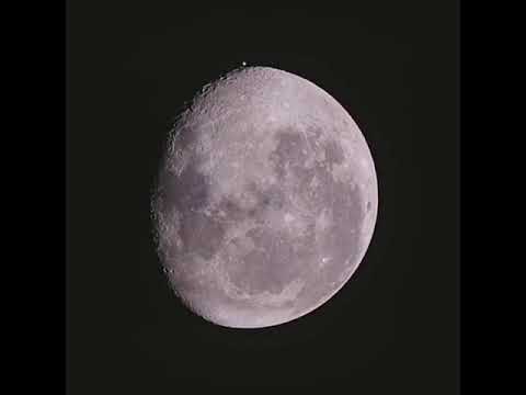 جمال القمر  🦋