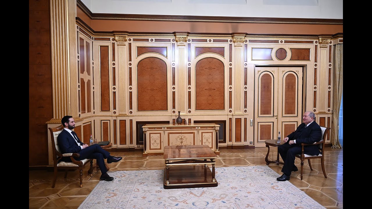 Армен Саркисян принял руководителя Центра макроэкономических исследований НИФИ РФ