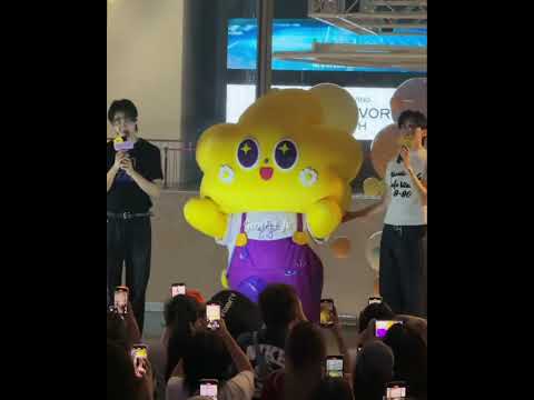 Ceri's parents introducing him to his grandmas 😍 #aouboom