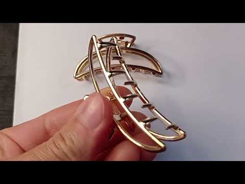 PIRANHA DE METAL BANANA DOURADA 5CM