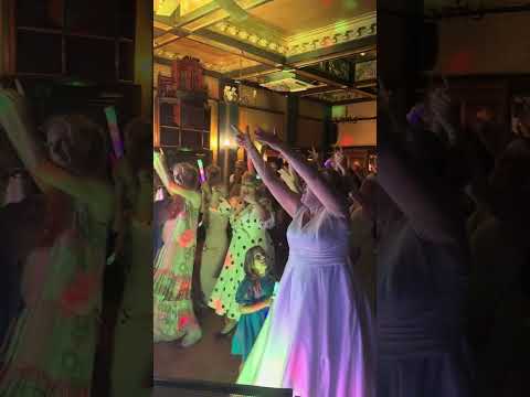DJ Laura Mac video.