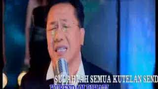 Download lagu Andy Achmad  BULAN SEPARUH mp3