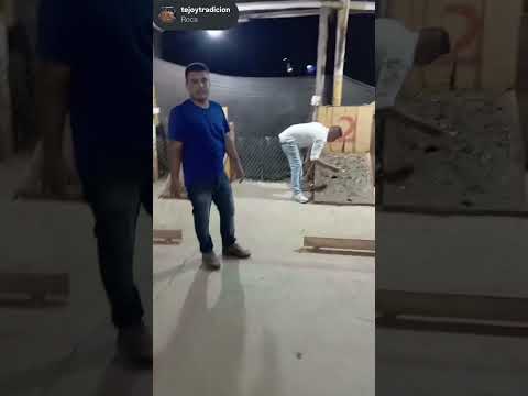 Final de biruza realizada en Restrepo meta entre los señores Edgar vs Dagoberto a 21 manos.