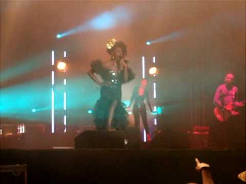 Noisettes never forget you acapella @ Bucharest Romania