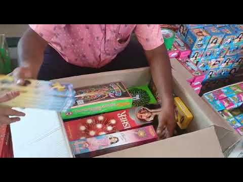 combo box Rs3500/ilakkiya pyrotech pandiyan fireworks/#sivakasi #diwali #crackers