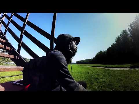 3gga - Few KM (Official Video)