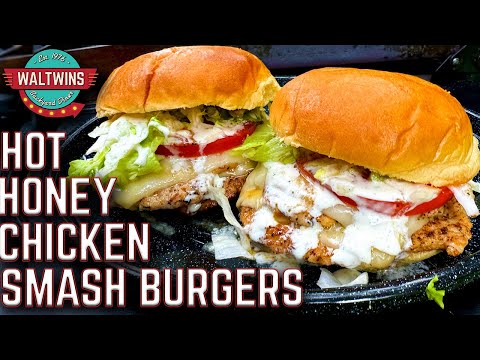 🔥 IRRESISTIBLE! HOT HONEY CHICKEN SMASH BURGERS ON THE GRIDDLE  - THE ABSOLUTE BEST RECIPE 🔥