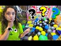 What S INSIDE The Mystery Ball Claw Machine