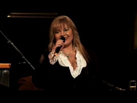 ZORANA PAVIĆ  - NE DAM TI DA OSTARIŠ | KONCERT ŽELJKA STEPANOVIĆA U MADLENIANUMU [08.03.2012]
