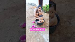 Download lagu Mandiin Anak#videoshort #mandi#mandiinbayi#viral mp3