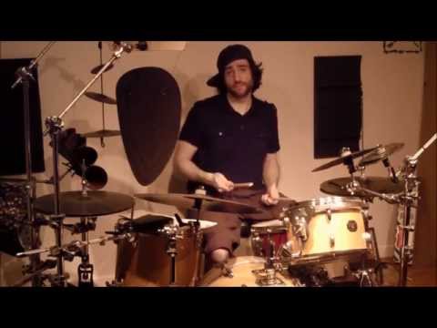 Return of The Groove: Lesson 8 - Alternating Clave Rhythms Over A Funky Back Beat (KindBeats)