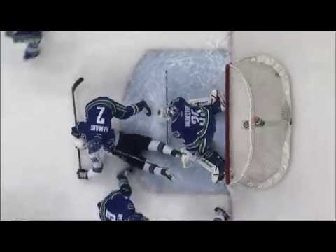 Gotta See It: Karlsson’s unreal blind goal from his belly