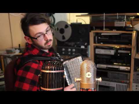RCA 77D and Western Electric / Altec 639a accordion test