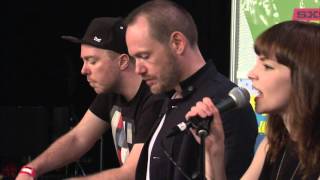 CHVRCHES - &#39;Never Ending Circles&quot; (Live at SXSW)