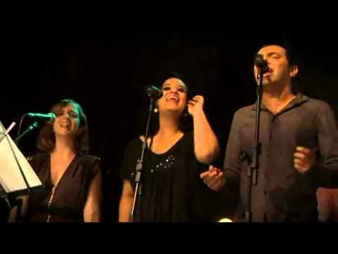 Magrela Fever - Curumin, Pepeu Gomes, Ortinho, Tulipa, Laura Lavieri e Jeneci