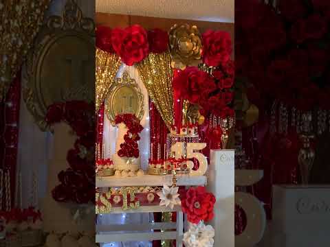 Quinceañera decoration red and gold//decoracion de quinceañera con flores de papel rojo con dorado