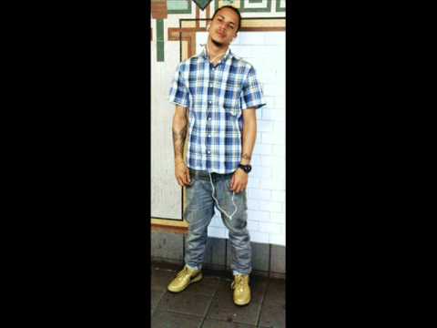 R-1 La Esencia Feat.Meneo Status,Cheezy,Bello Styles_Tirame el Liquido RMX