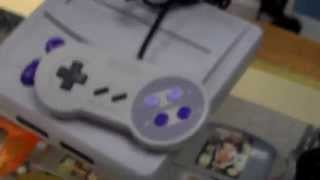 SNES Mini SNS-101 Overview - Controller Comparison - Super Nintendo !