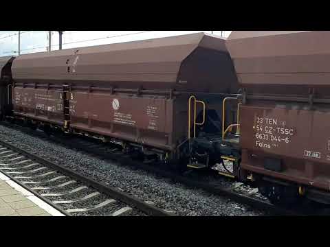 treinen bij Oldenzaal en Hengelo