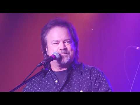 The Bluest Eyes In Texas (Live at the Cash Creek Club) - Larry Stewart with Cash Creek