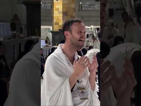 Pakar kae ghilaf aur ro ro k kehna...🕋✨#hajj2026 #makkah #shorts #viral