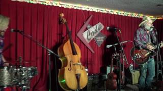 Fred Eaglesmith - 105 (Tif Ginn on drums)