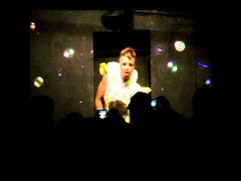 Sabryna Shine - Rihanna