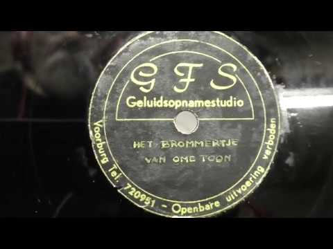 Het brommertje van Ome Toon. (wie zijn dit ?). (ca 1950).