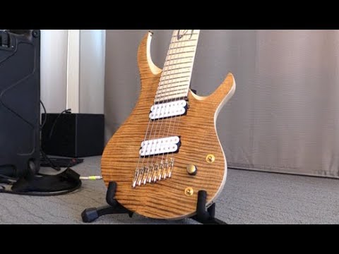 Holy Grail Guitar Show '18 - Skervesen Guitars 4MDB: Tomáš Raclavský Signature Prototype Demo