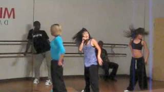 OLD rehearsal for the school gyrls