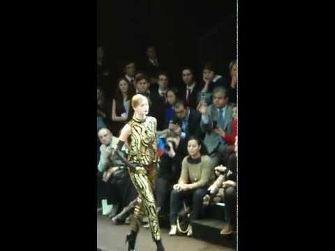 Guy Laroche Fashion Show 2012