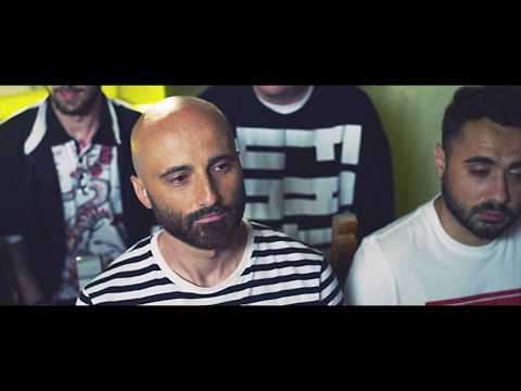 Video thumbnail for Cred că-s hip