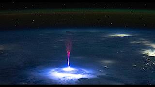 Mystery Earth Hum, Gigantic Lightning Jet | S0 News Apr.7.2026