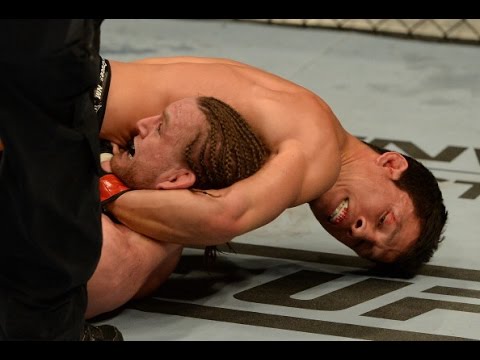 TUF Finale: Joseph Benavidez esbanja técnica em guilhotina