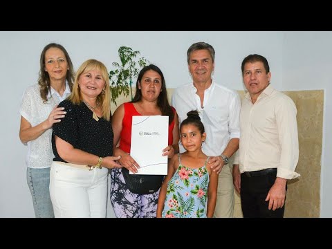 El gobernador Leandro Zdero entregó viviendas del Programa Ñachec en Presidencia Roca