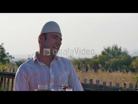 Sahiti i kallxon pinjolles qysh e ka rrejt grun e vet 😜 - Stupcat Skeçe 2019