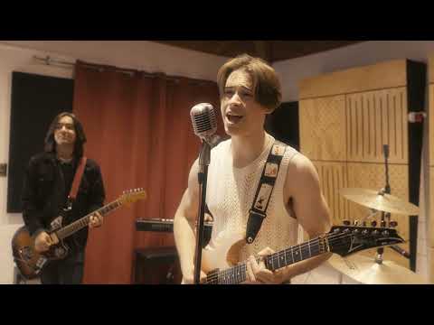 Chrizz - Amelia (Minute Session)