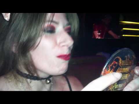 FatherSebastiaan.com - Reanne gets her fangs