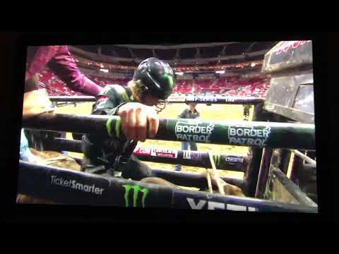 Derek Kolbaba vs Sky Harbor - 20 PBR Des Moines (92 pts)