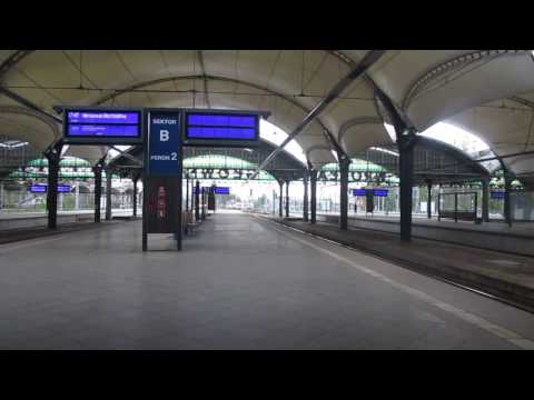 EP09-025 (EU: 150 030-1) z EiC 1623 "ŁUŻYCE" (WAWA.WSCH.-WR.GŁ.) - wjazd na WR.GŁ.