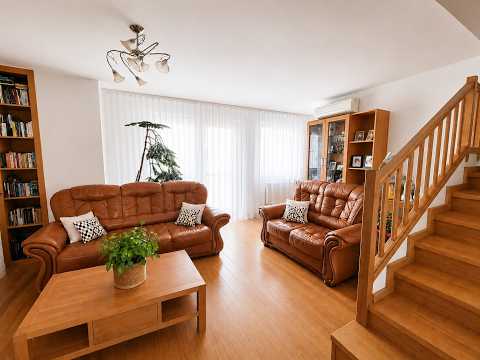 Eladó téglalakás, Szeged 3+2 szoba 62 m² 150 M Ft + Áfa