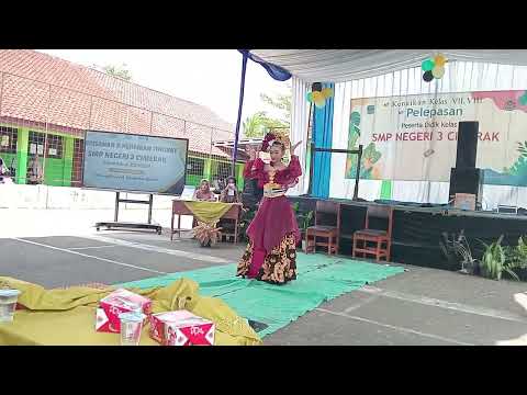 TARI KINANTI ( JAVA ETNIKA) dalam rangka perpisahan SMPN 3 CIMERAK.