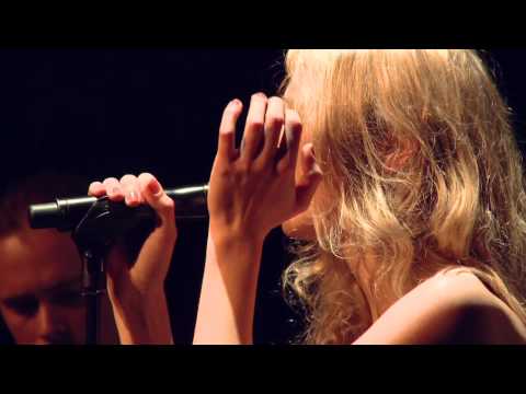 Fanny Beriaux - Unforgettable Thoughts - live in Brussels.mov