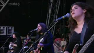 The Magic Numbers Glastonbury - 06. Love's a Game