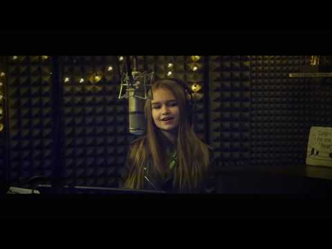 Hania Lasota - Sen (Official Music)