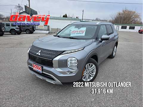 2022 Mitsubishi Outlander SE S-AWC in Gray for sale at Davey Auto Sales Oshawa South in Oshawa, ON